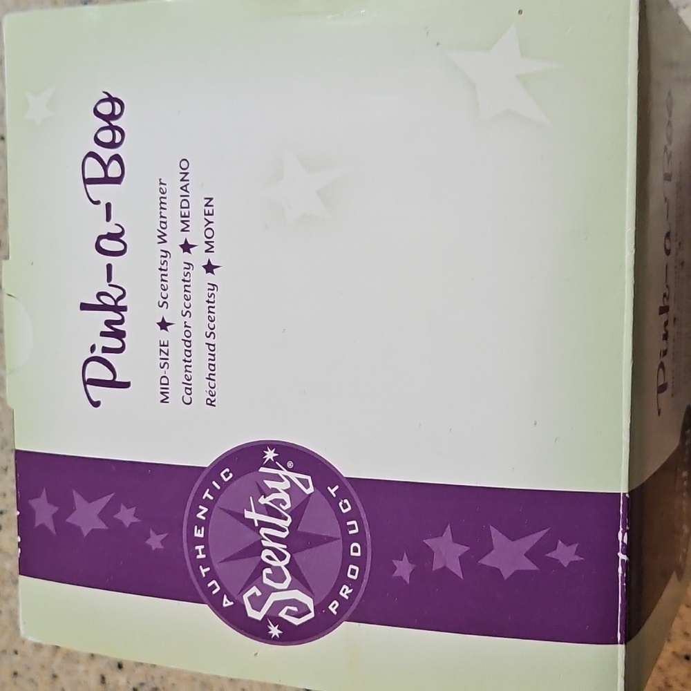 Scentsy Pink a Boo Warmer. Brand New In Box, Never Opened Or Used.